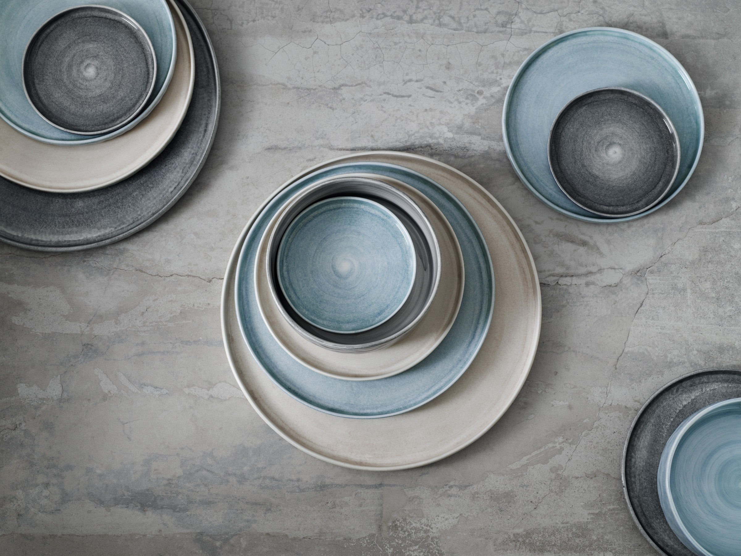 piatti e tazze in ceramica, azienda svedese Mateus
